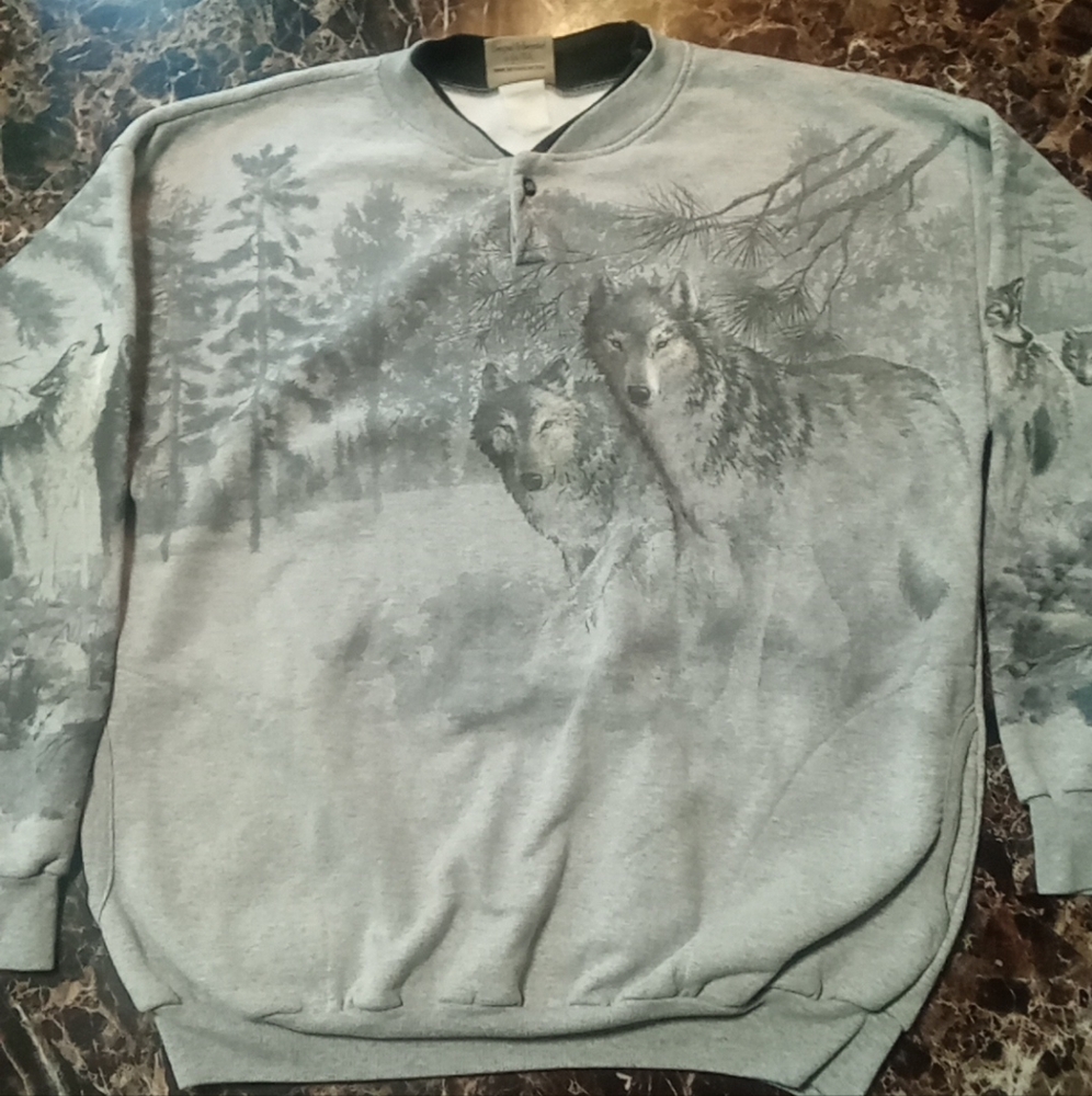 Vintage All-Over Print Wolf Sweater Size Large Artisans Janelle Thompson unisex